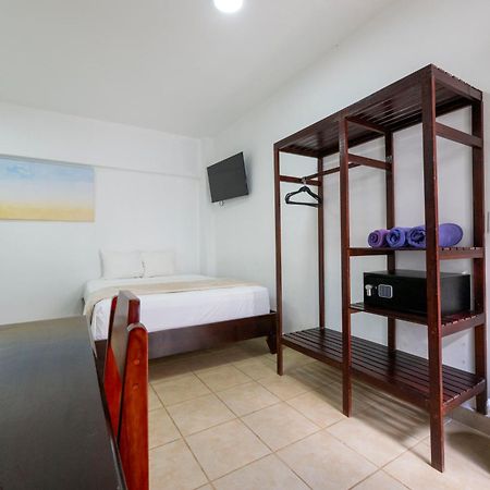 Fuego Del Sol Beachfront Hotel Хако Экстерьер фото