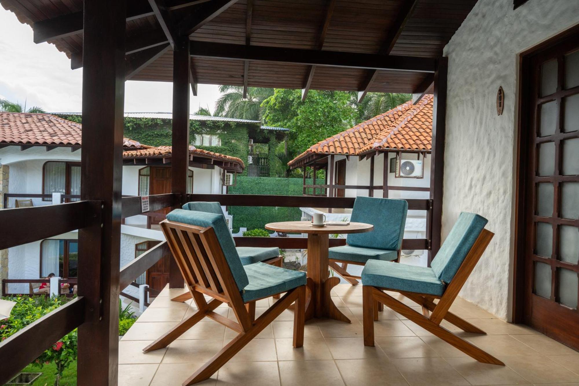 Fuego Del Sol Beachfront Hotel Хако Экстерьер фото