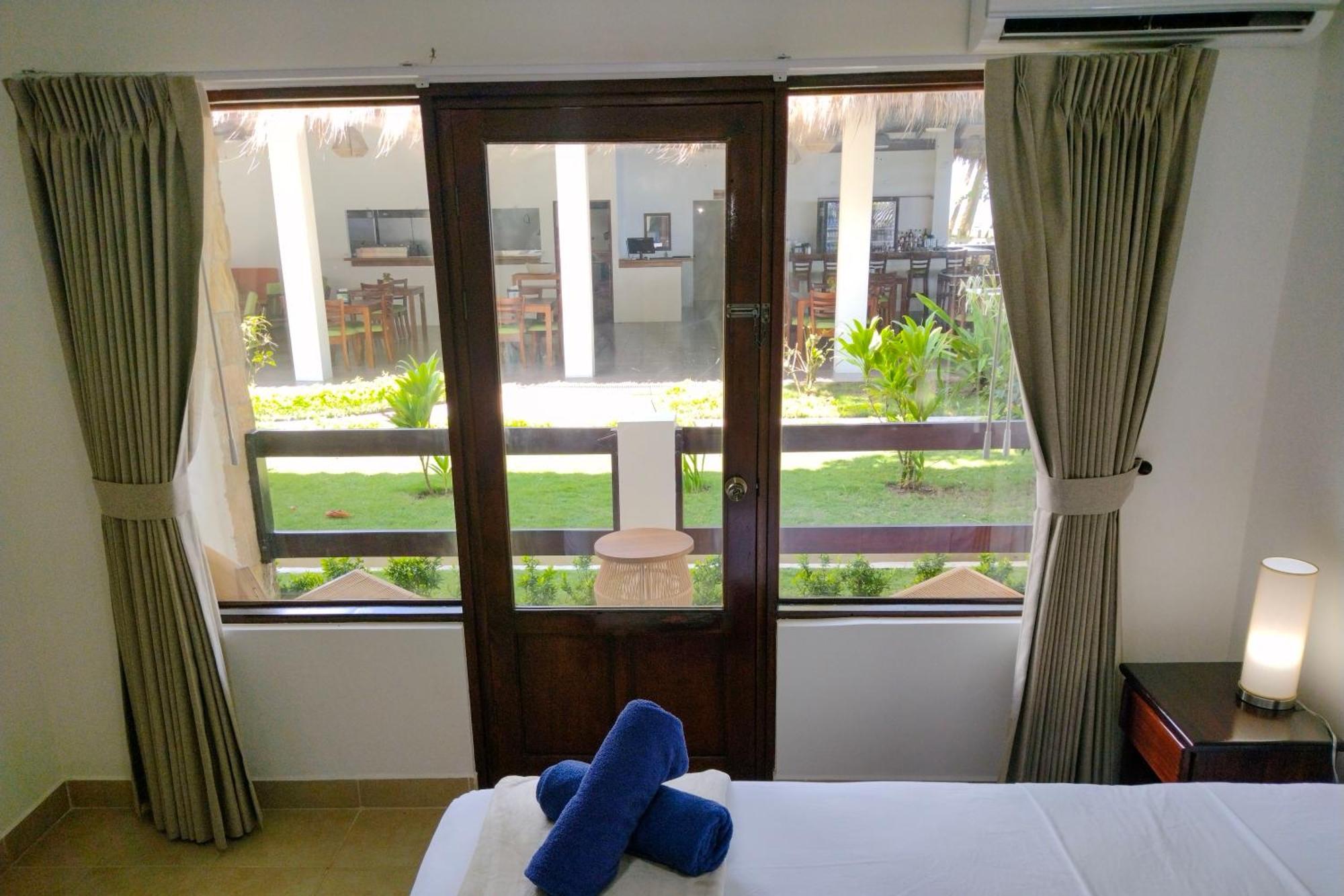 Fuego Del Sol Beachfront Hotel Хако Экстерьер фото