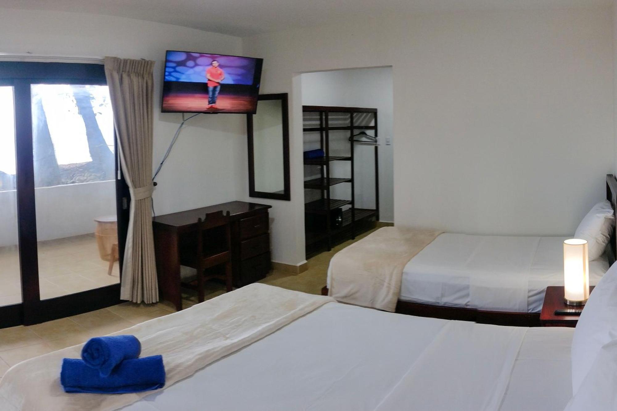 Fuego Del Sol Beachfront Hotel Хако Экстерьер фото